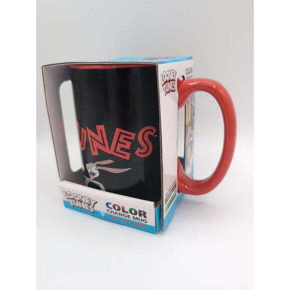 NEW Looney Tunes Bugs Taz & Friends Color Changing 15oz Ceramic Coffee Cup Mug - Picture 3 of 3